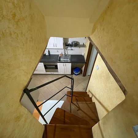 Bilocale Arredato Sestri Ponente Apartment Genoa Exterior photo
